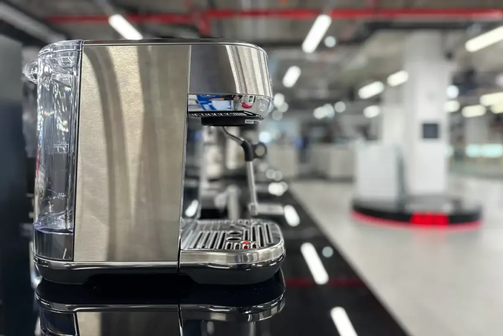 Manual vs. Automatic Espresso Machines: Which One is Perfect for Your Coffee Journey?